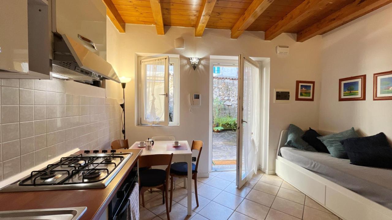 レッコLa Casa Di Gio - Affitti Brevi Italiaアパートメント エクステリア 写真